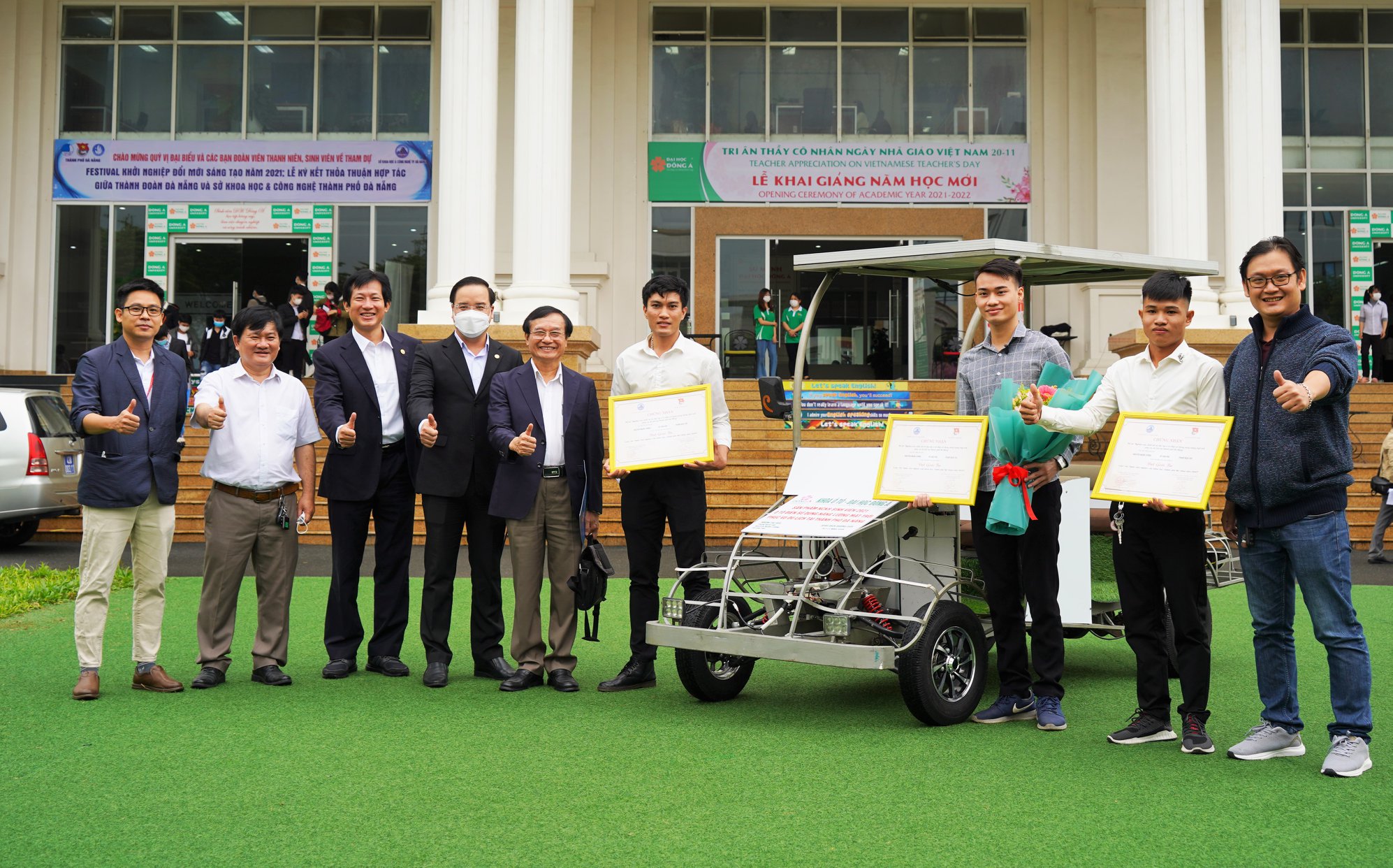 SV khoa CNKT Điện - Ô tô ĐH Đông Á giành giải Ba nghiên cứu khoa học cấp thành phố